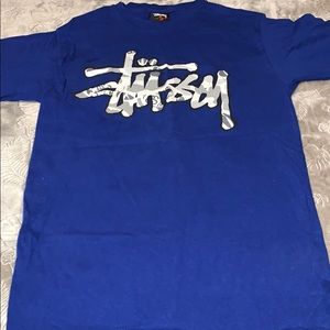Stussy t shirt